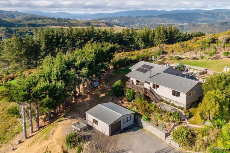 Photo of property in 34 Kaitangata Crescent, Kelson, Lower Hutt, 5010