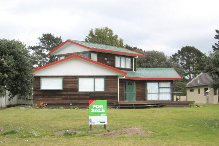Photo of property in 127 Bellona Road, Whangamata, 3620