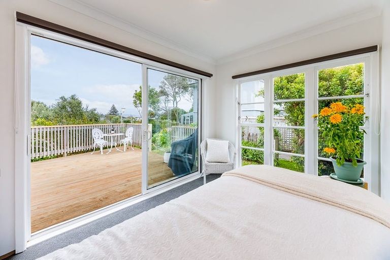 Photo of property in 16 Allen Road, Raumati Beach, Paraparaumu, 5032