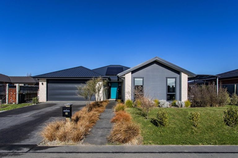 Photo of property in 37 Lock Crescent, Kaiapoi, 7630