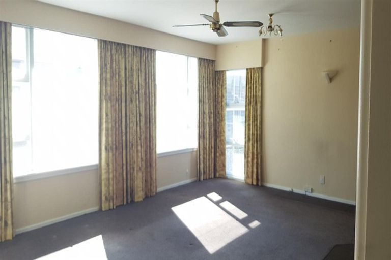 Photo of property in 12 Parker Street, Hornby, Christchurch, 8042