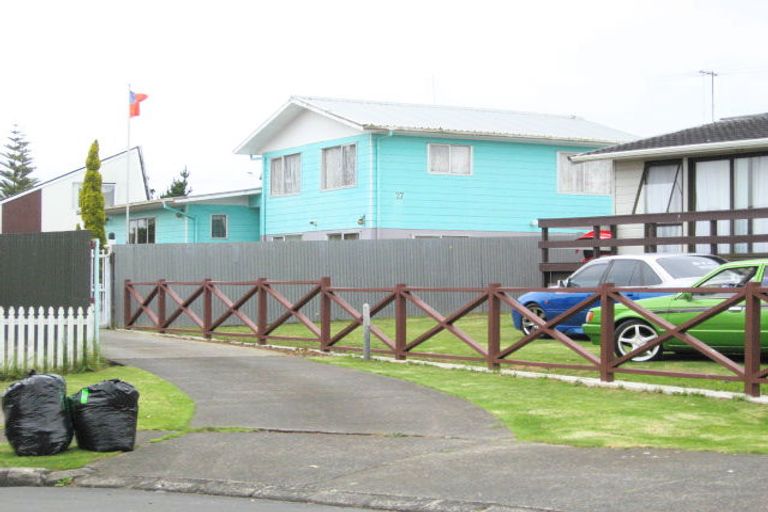 Photo of property in 27 Avro Place, Mangere, Auckland, 2022