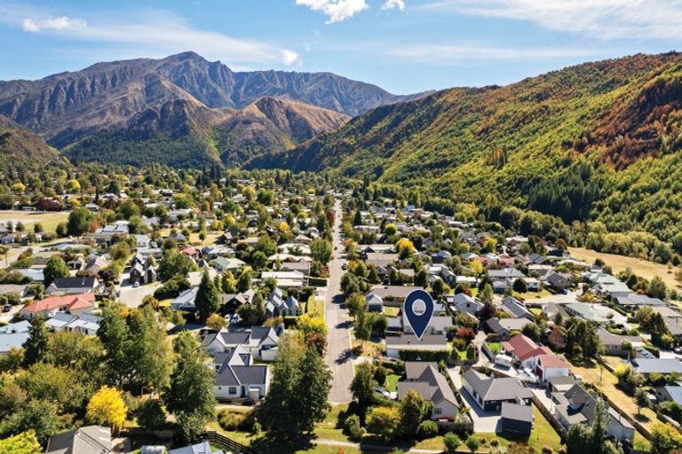 Photo of property in 101 Devon Street, Arrowtown, 9302