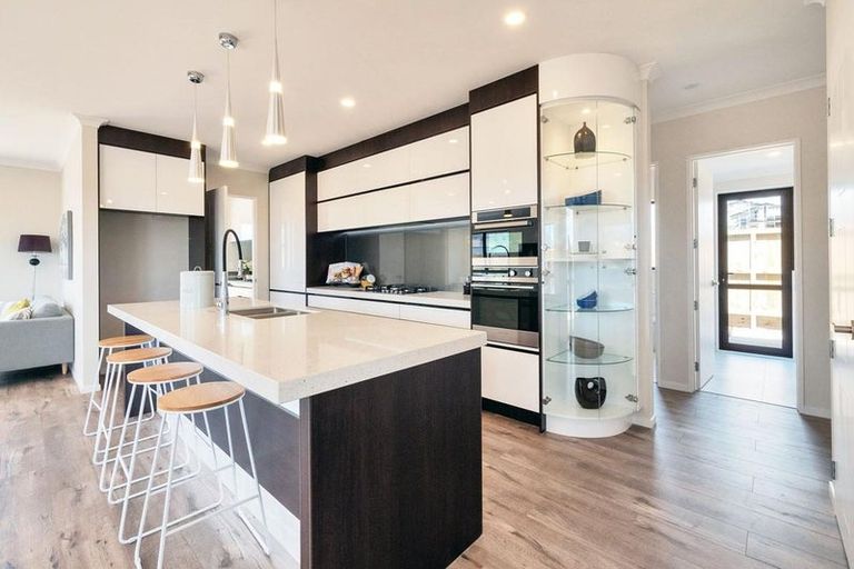 Photo of property in 4 Te Aute Road, Karaka, Papakura, 2113