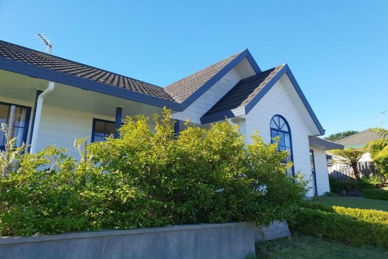 Photo of property in 12a Kentwood Drive, Woodridge, Wellington, 6037