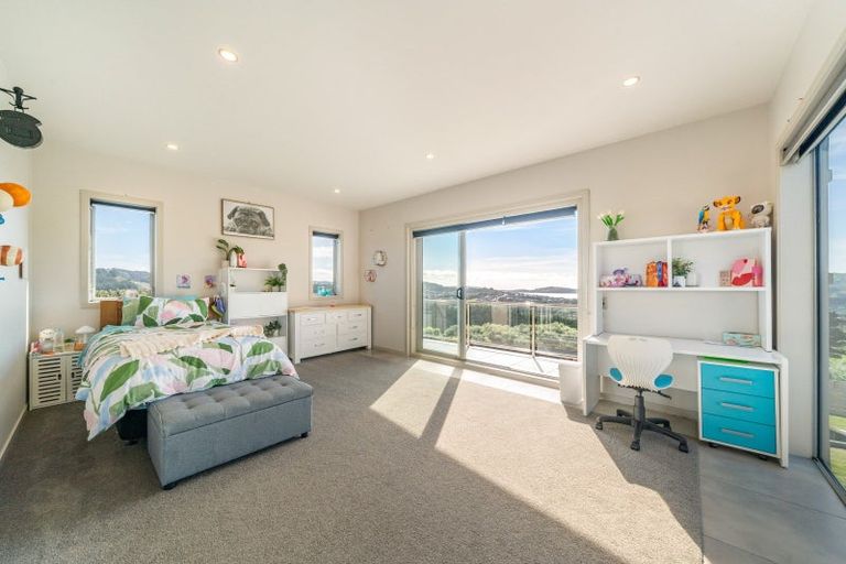Photo of property in 75b Paremata Haywards Road, Pauatahanui, Porirua, 5381