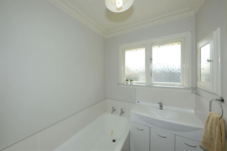 Photo of property in 14 Aileen Place, Upper Riccarton, Christchurch, 8041