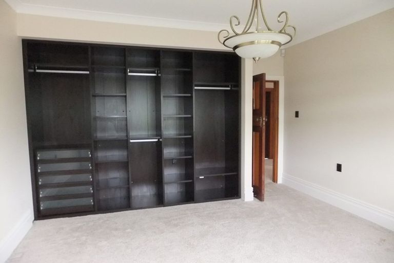 Photo of property in 229 Springfield Road, St Albans, Christchurch, 8014