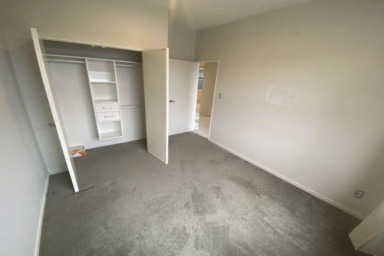Photo of property in 27 Matipo Road, Te Atatu Peninsula, Auckland, 0610