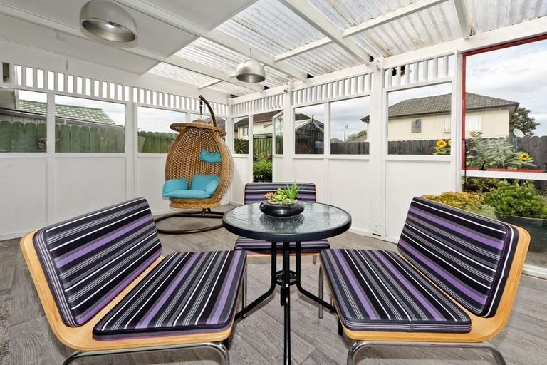 Photo of property in 20 Albizia Avenue, Henderson, Auckland, 0612