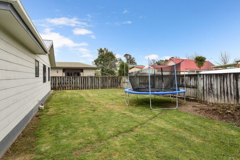 Photo of property in 25 Ronald Court, Pukete, Hamilton, 3200