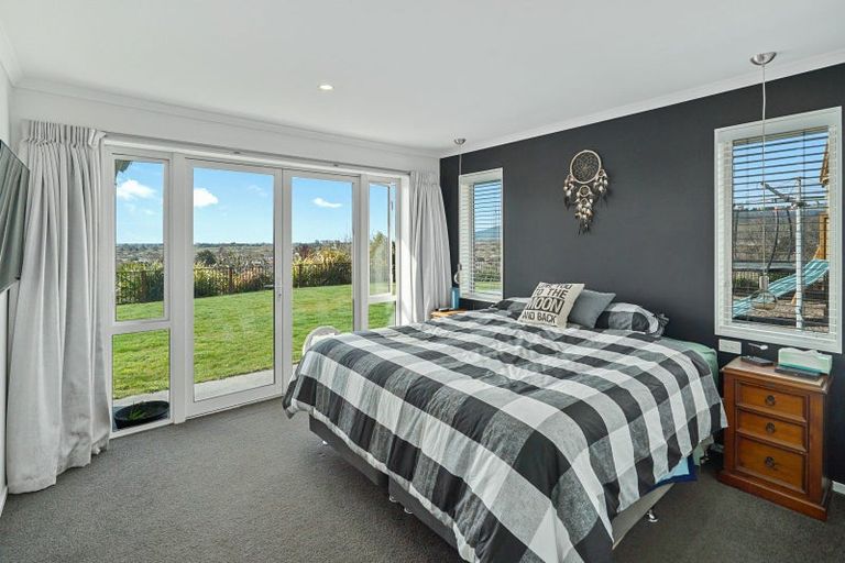 Photo of property in 11 Katania Heights, Brightwater, 7022