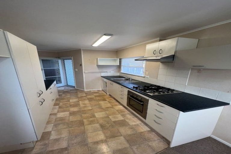 Photo of property in 634 Queen Street East, Levin, 5510