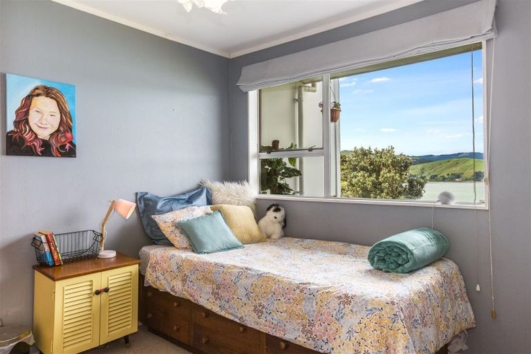 Photo of property in 5/52 Penryn Drive, Camborne, Porirua, 5026