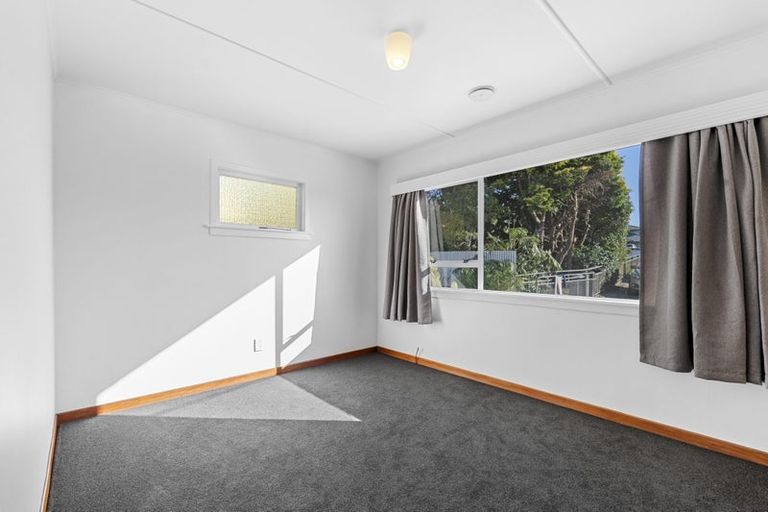 Photo of property in 97d Pioneer Road, Moturoa, New Plymouth, 4310