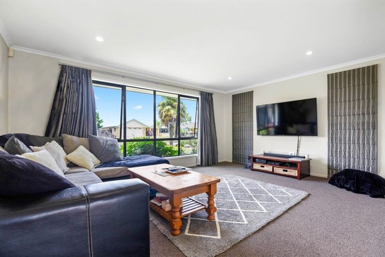 Photo of property in 22 Wentworth Drive, Rototuna North, Hamilton, 3210