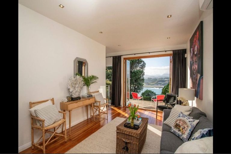 Photo of property in 28 View Road, Houghton Bay, Wellington, 6023