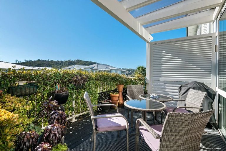 Photo of property in 39 Landmark Terrace, Orewa, 0931
