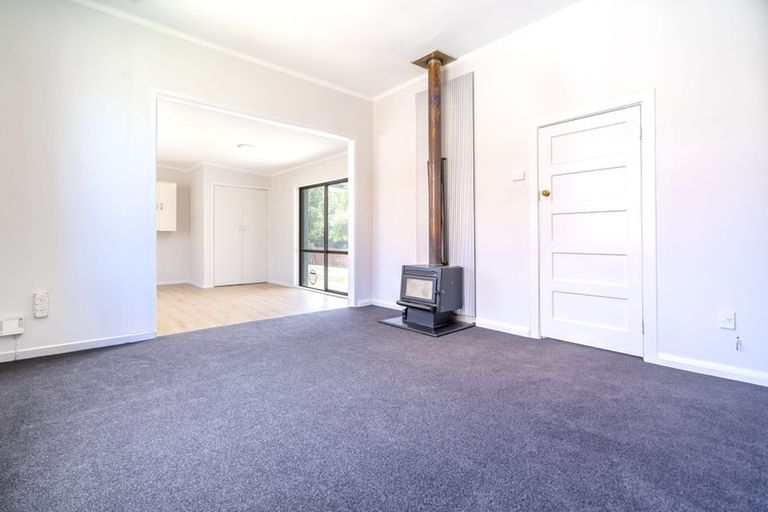 Photo of property in 111 Morton Street, Strathern, Invercargill, 9812