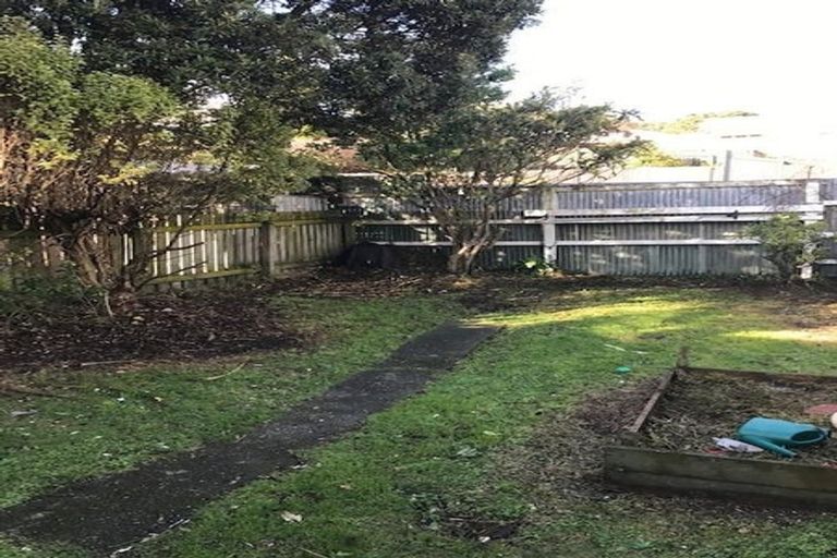 Photo of property in 98 Constable Street, Newtown, Wellington, 6021