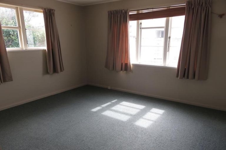 Photo of property in 7 Stephen Street, Johnsonville, Wellington, 6037