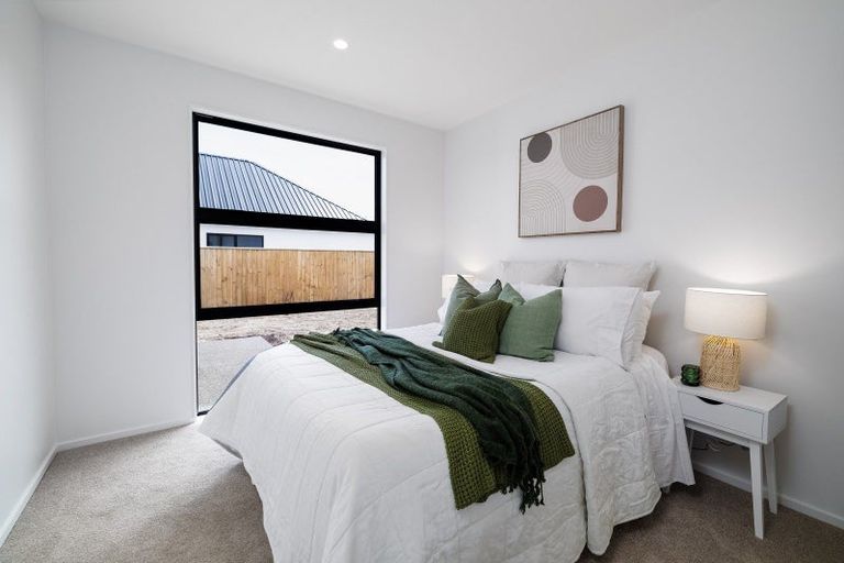 Photo of property in 5 Pipipi Lane, Halswell, Christchurch, 8025