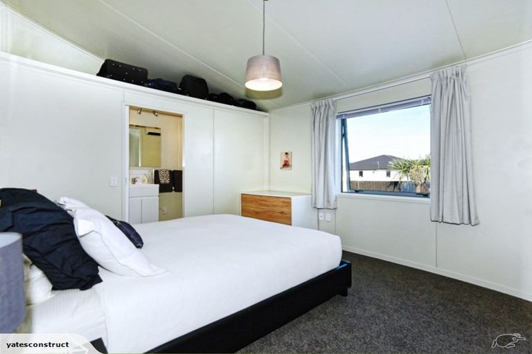 Photo of property in 3 Kingsbridge Drive, Burwood, Christchurch, 8083