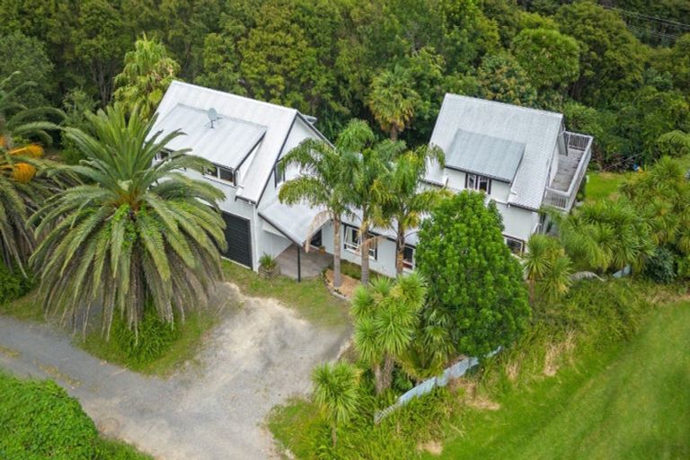 Photo of property in 3 Widdison Place, Whangamata, 3691