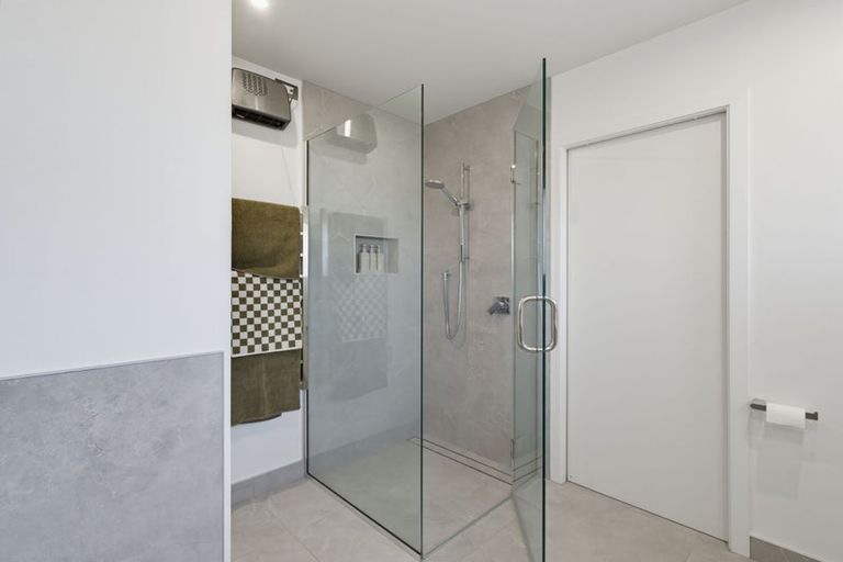 Photo of property in 6 Wingate Street, Redwood, Christchurch, 8051