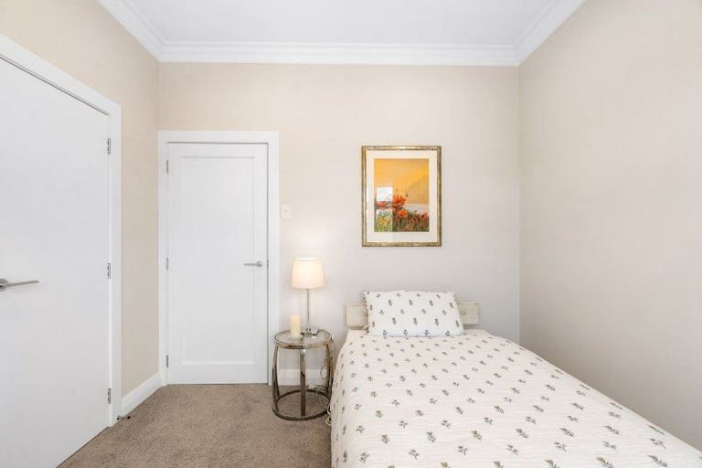 Photo of property in 11 Chambers Street, Havelock North, 4130