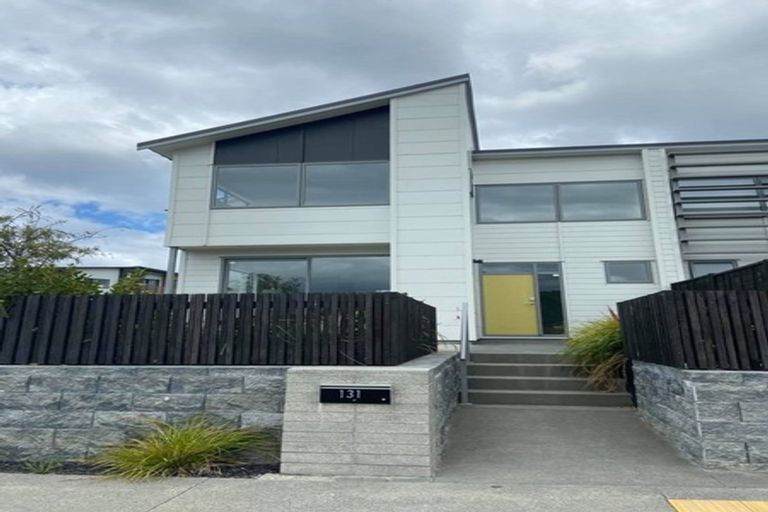 Photo of property in 131 Glenvar Ridge Road, Long Bay, Auckland, 0630