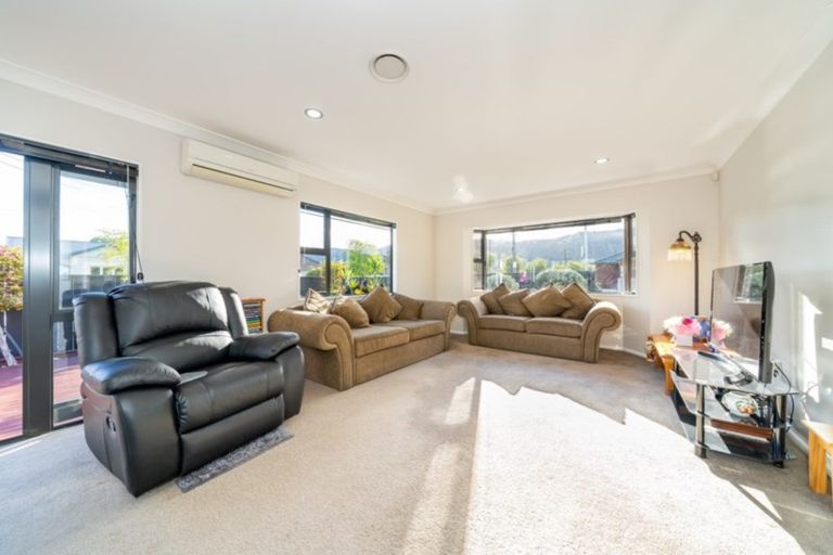 Photo of property in 28 Tararua Street, Trentham, Upper Hutt, 5018