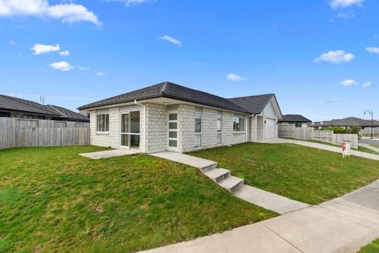 Photo of property in 72 Mataroa Crescent, Flagstaff, Hamilton, 3210