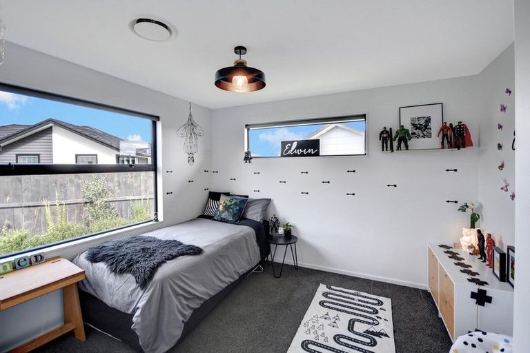 Photo of property in 10 Kinloch Place, Mosgiel, 9024