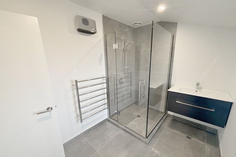 Photo of property in 1/37 Woodville Street, Edgeware, Christchurch, 8013