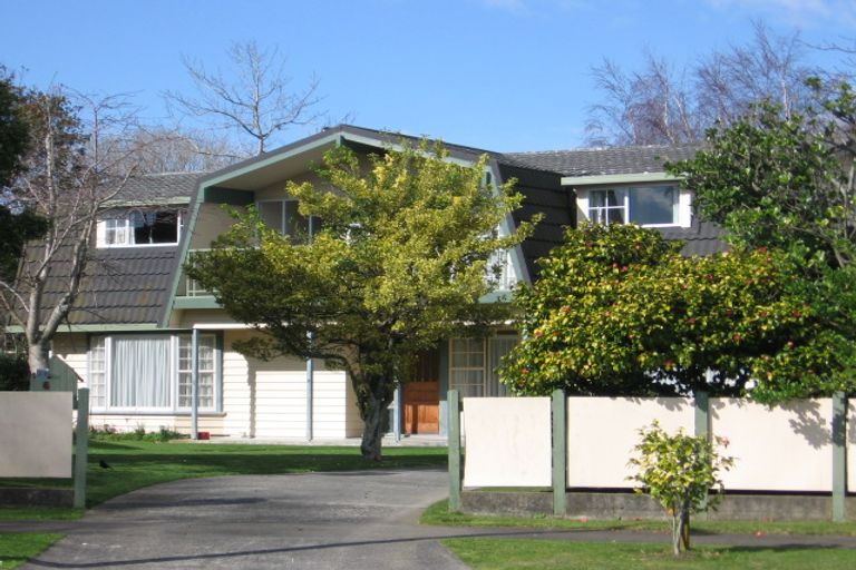 Photo of property in 6 Cramer Place, Awapuni, Palmerston North, 4412