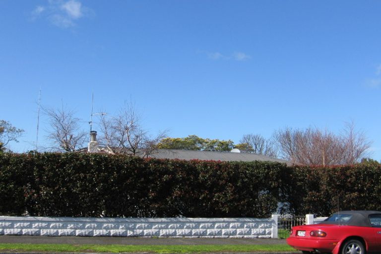 Photo of property in 11 Bethune Street, Featherston, 5710