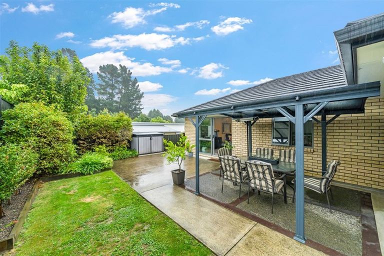 Photo of property in 3 Quartz Place, Brown Owl, Upper Hutt, 5018