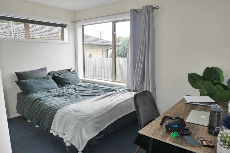 Photo of property in 5 Balgay Street, Upper Riccarton, Christchurch, 8041