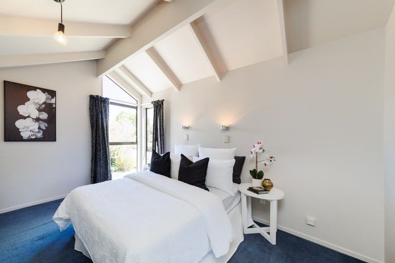 Photo of property in 75a Waterloo Crescent, Hokowhitu, Palmerston North, 4410