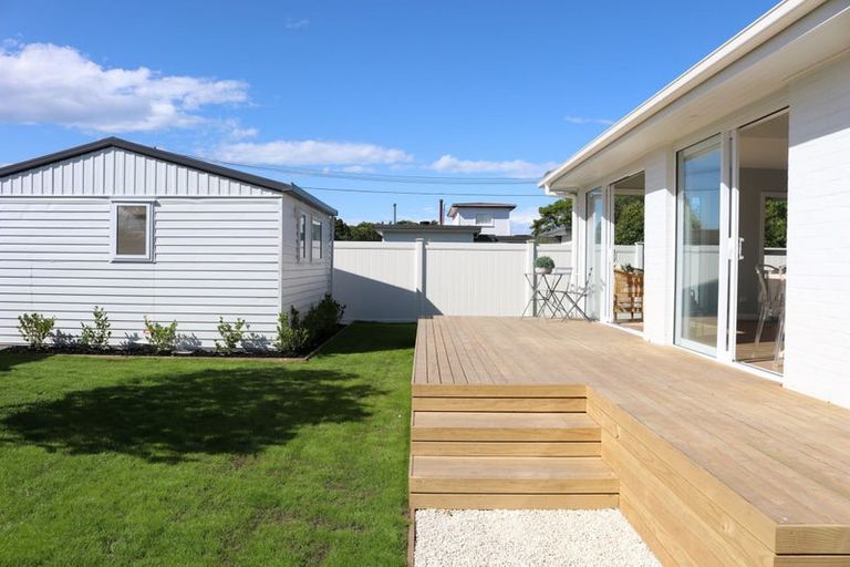 Photo of property in 311 Westminster Street, Mairehau, Christchurch, 8013