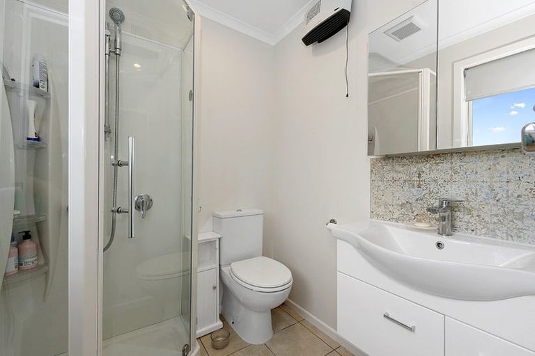 Photo of property in 22 Morris Road, Hillcrest, Hamilton, 3216