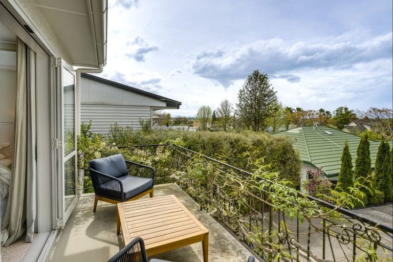 Photo of property in 18a Simla Avenue, Havelock North, 4130