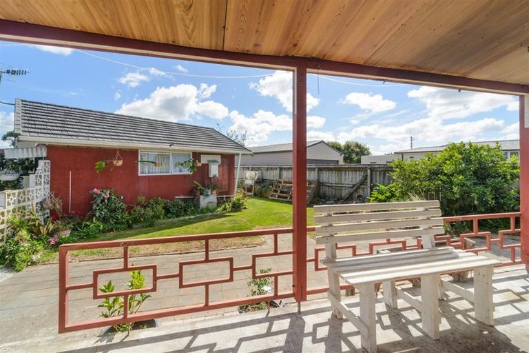 Photo of property in 128 High Street, Bulls, 4818