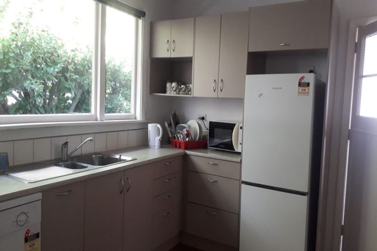 Photo of property in 2/14 James K Baxter Place, Addington, Christchurch, 8024