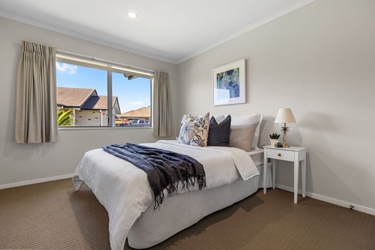 Photo of property in 34 Popata Close, Papamoa Beach, Papamoa, 3118