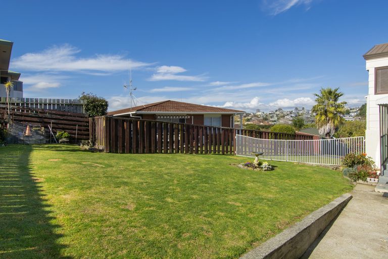 Photo of property in 17 Tarata Street, Matua, Tauranga, 3110