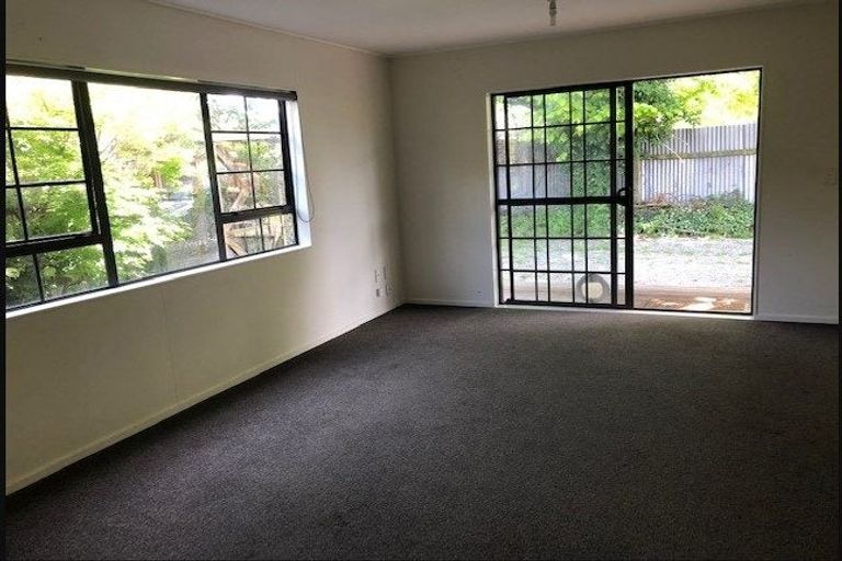 Photo of property in 7a Clifton Avenue, Carterton, 5713