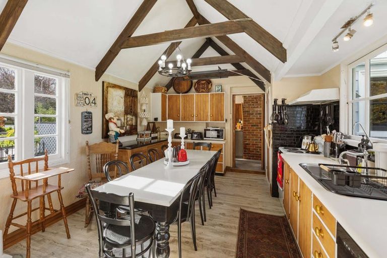 Photo of property in 15 Daniell Street, Bulls, 4818