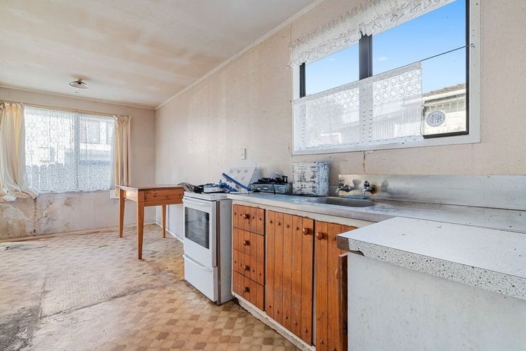 Photo of property in 1/47 Taitimu Drive, Weymouth, Auckland, 2103